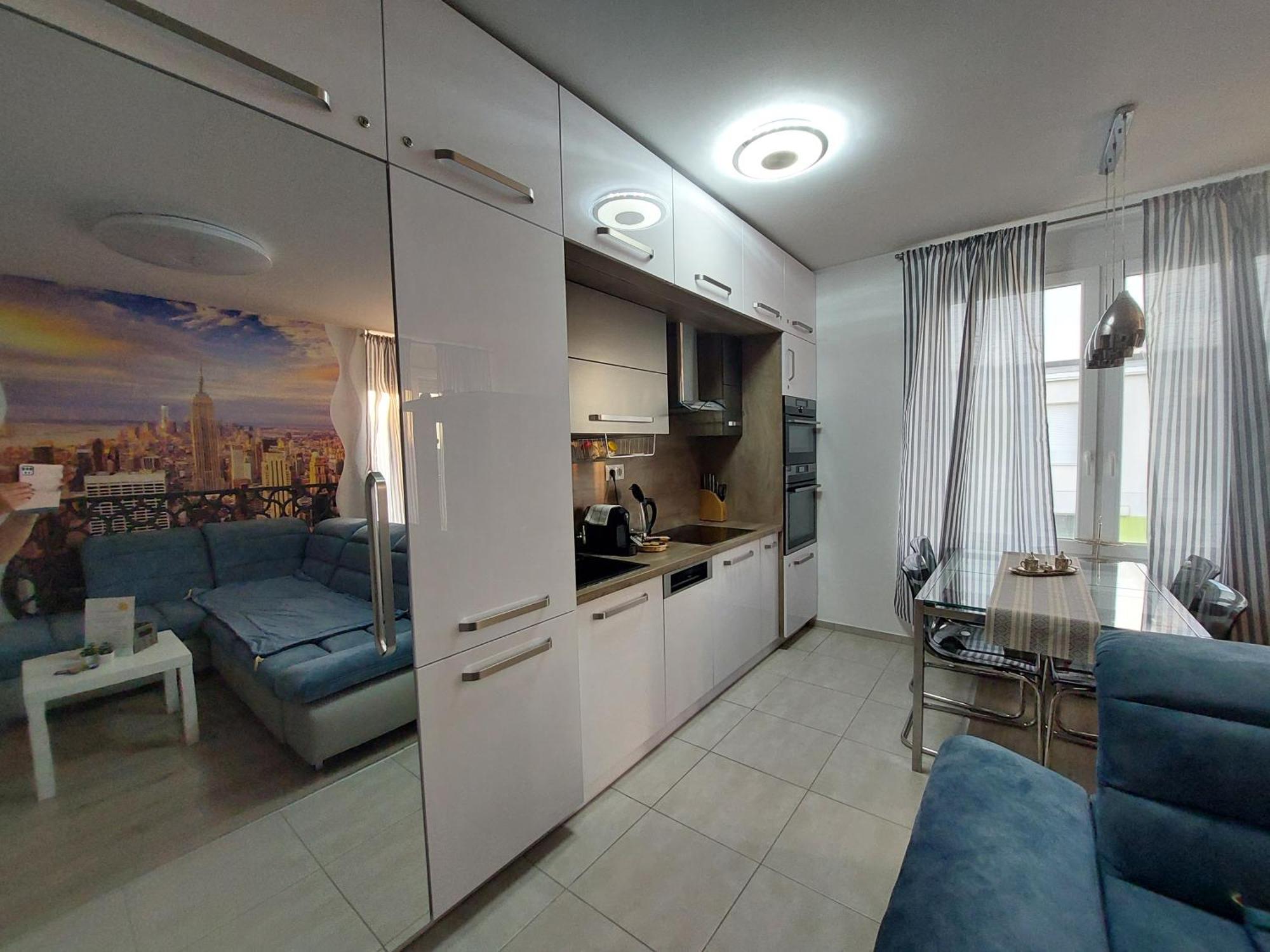 Happiness Apartament *